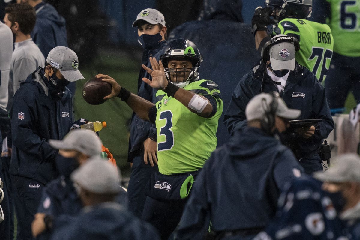 Seattle Seahawks quarterback Russell Wilson has reached the peak of his career with the combination of experience, confidence and the trust of offensive coordinator Brian Schottenheimer.  (Associated Press)