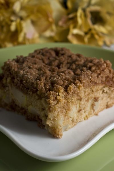 Making Quick Pear Streusel Coffee Cake before  Mother’s Day will keep you out of the kitchen that morning and let you serve a  treat on her day. (Associated Press / The Spokesman-Review)