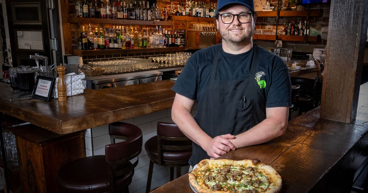 ‘A family-friendly neighborhood staple’: Temple Tavern pizzeria opens in Garland District