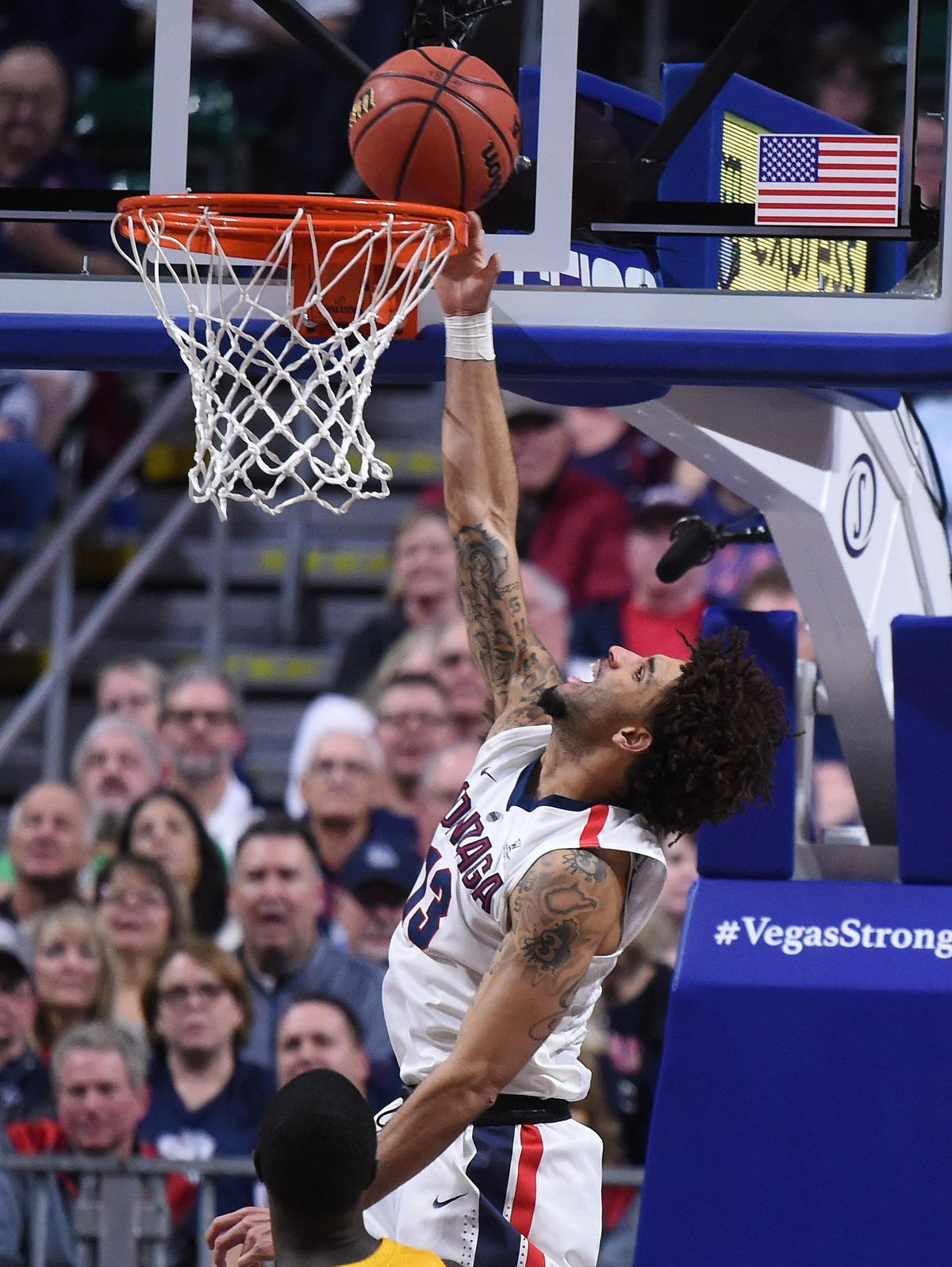Gonzaga guard Josh Perkins (13) lays the ball up for 2 point during a West Coast Conference Basketball Championships men