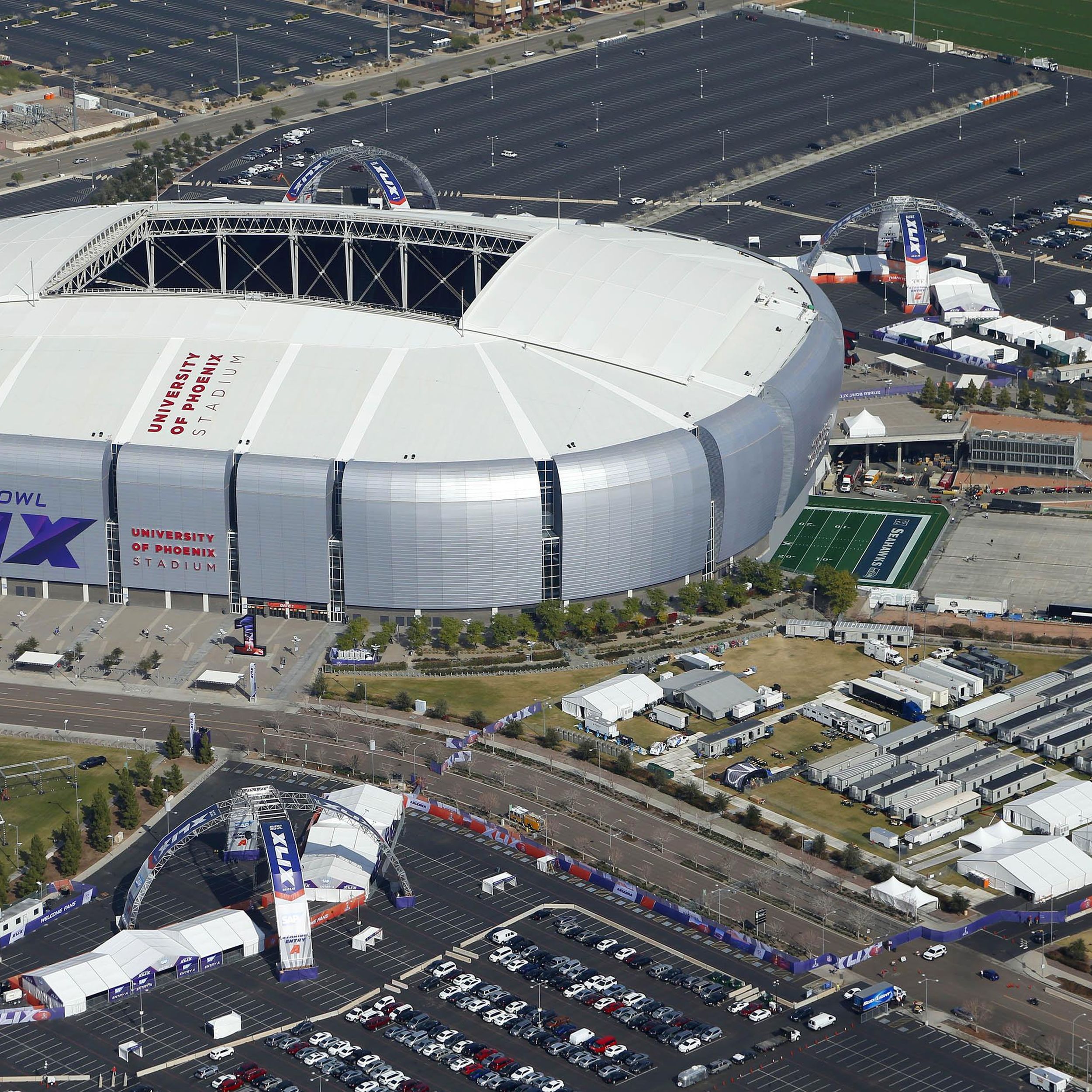 Arizona Cardinals University of Phoenix Stadium, Entro