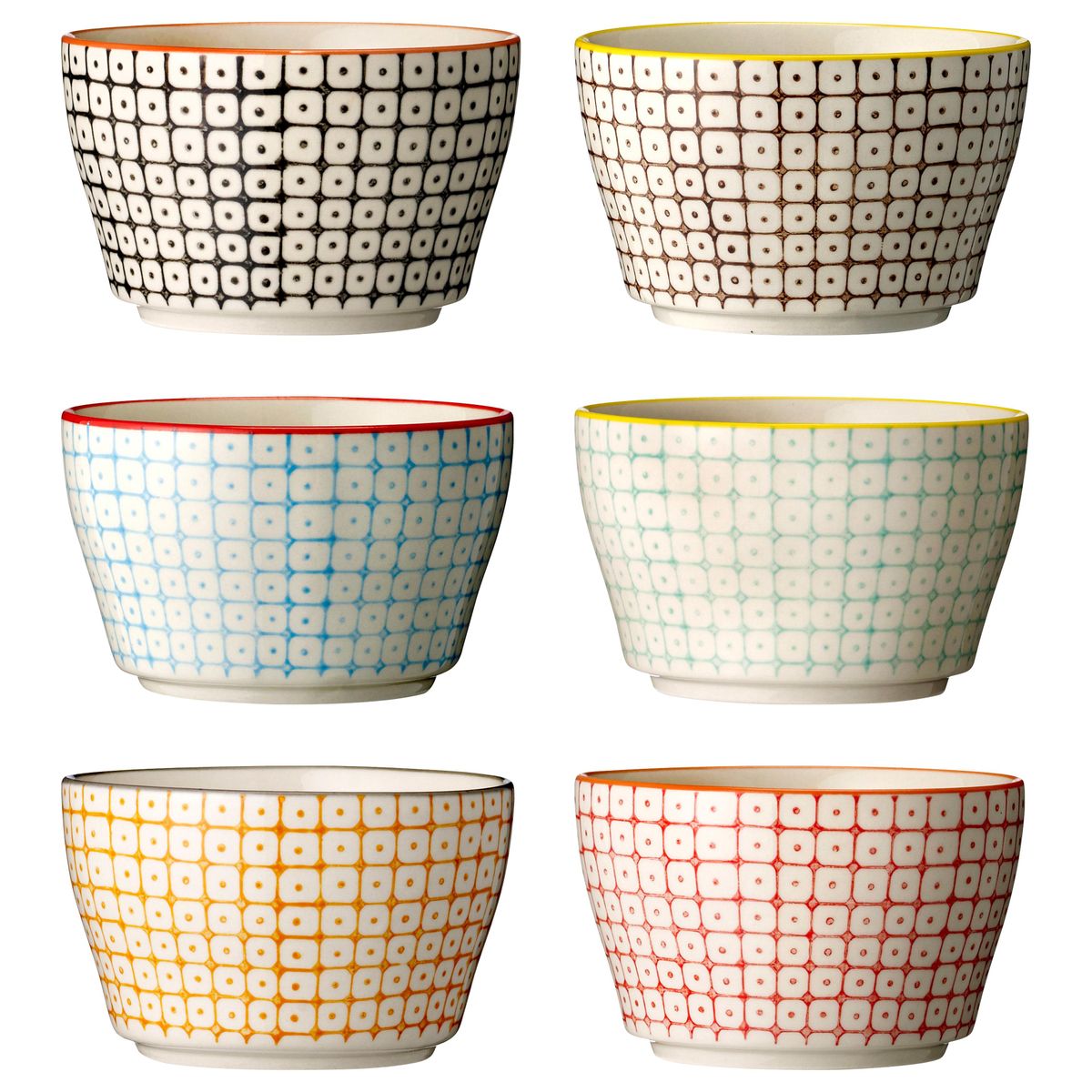 Using different colored bowls helps slumber party guests keep track of which popcorn is there. (Joss & Main)