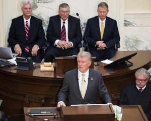 Gov. Butch Otter is applauded at his final State of the State address on Monday, Jan. 8, 2018, at the Idaho state Capitol in Boise. (AP / Otto Kitsinger)