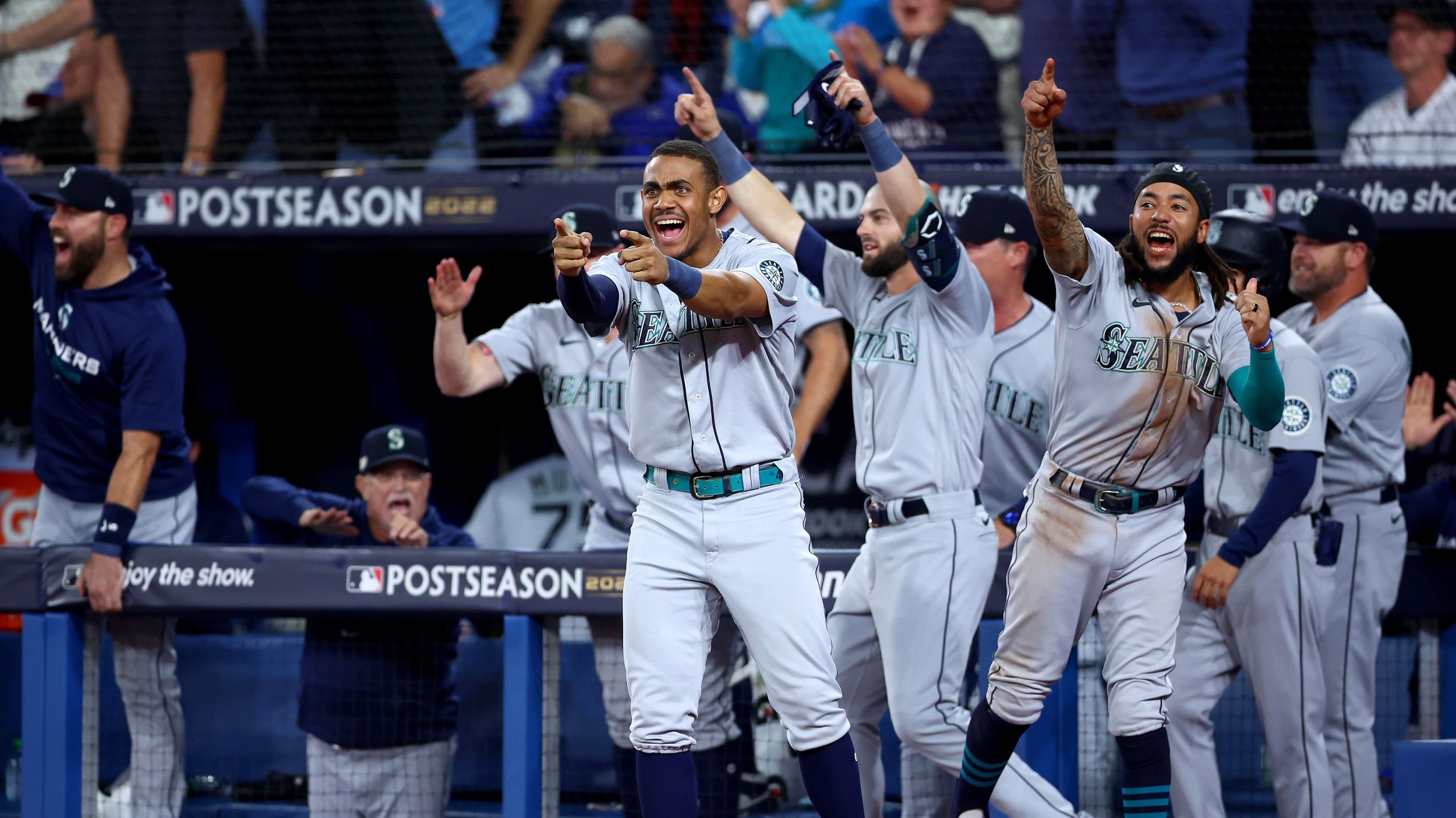 Believe it! Mariners come back from 7 down, clinch ALDS berth - Seattle  Sports