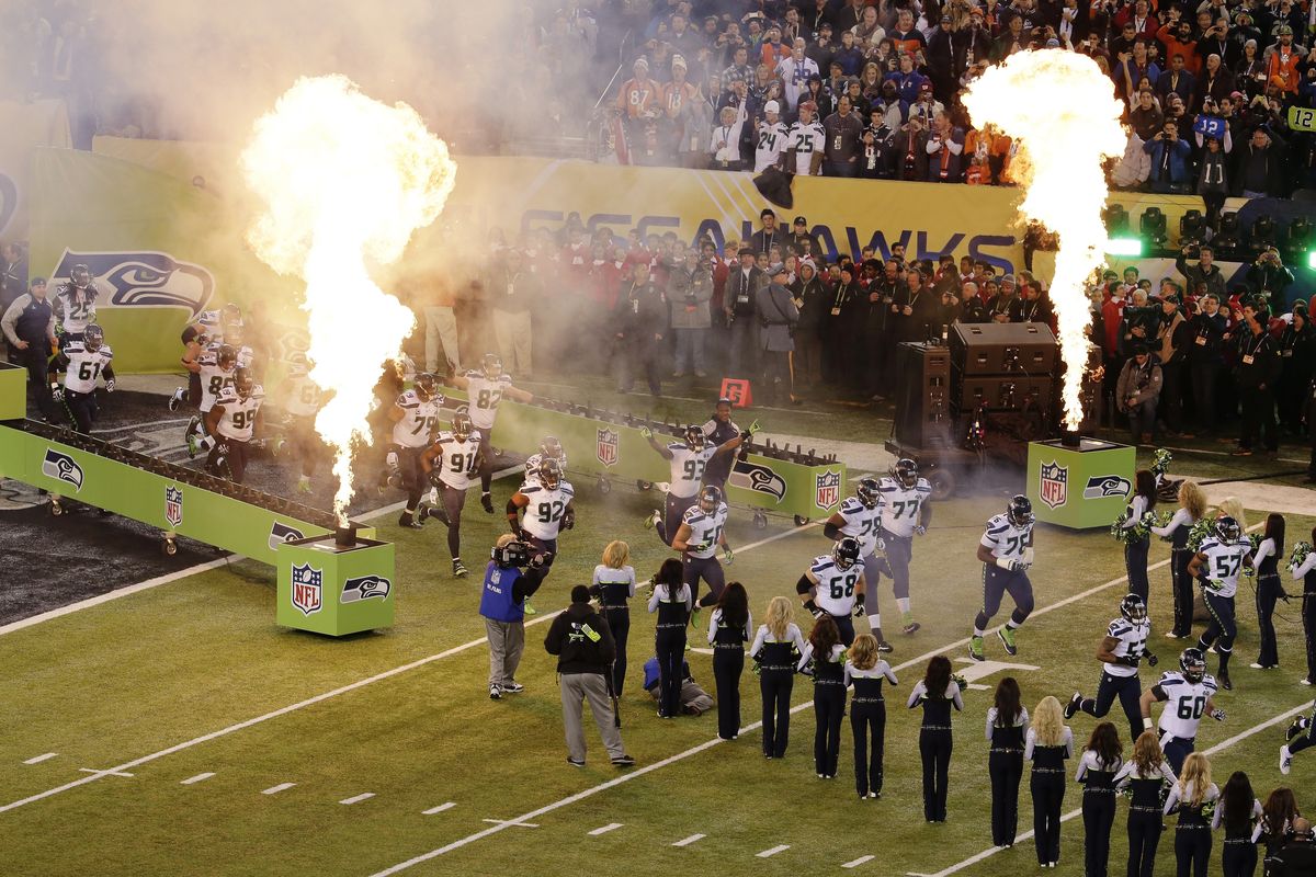 Super Bowl 48 final score: Seahawks dominate Broncos for 43-8 victory -  Pride Of Detroit