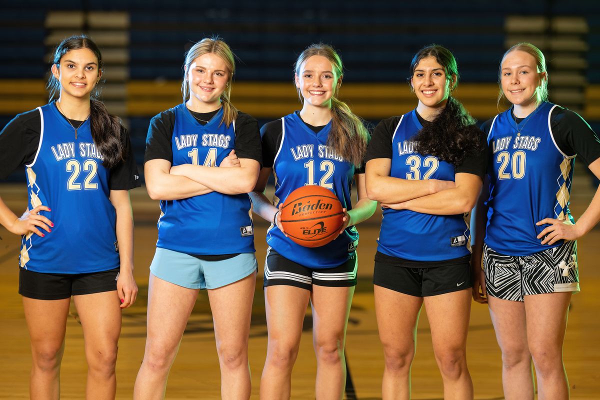 Deer Park begins its GSL journey with a solid starting five featuring Ashlan Bryant, Berlyn Zimmerer, Brooklyn Coe, Emma Bryant and Jacey Boesel.  (COLIN MULVANY/THE SPOKESMAN-REVI)