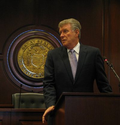 Butch Otter (Betsy Z. Russell)