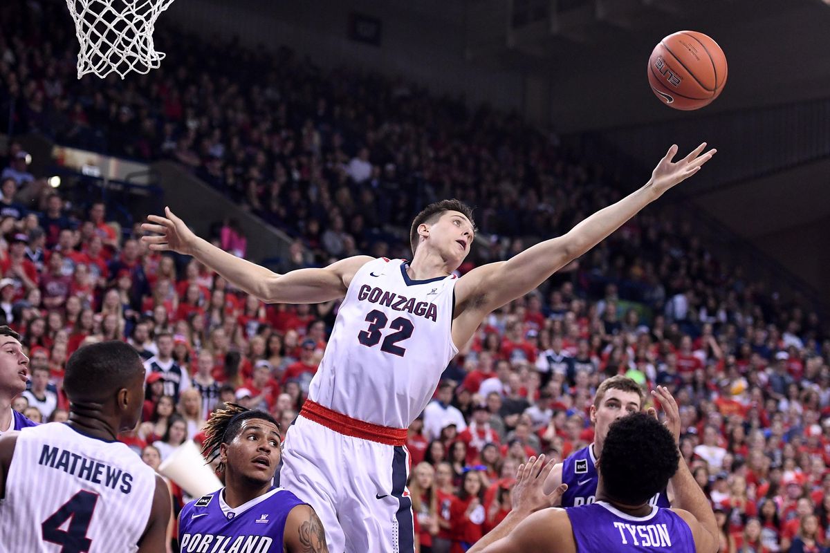 Gonzaga Bulldogs sophomore Domantas Sabonis declares for NBA draft