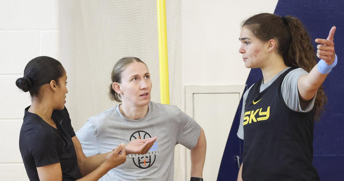 Courtney Vandersloot says Chicago Sky – ‘under a microscope’ with Angel Reese – can return to winning identity