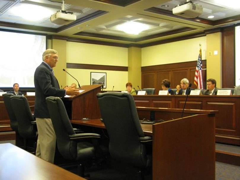 Idaho Health & Welfare Director Dick Armstrong addresses lawmakers Monday (Betsy Russell)