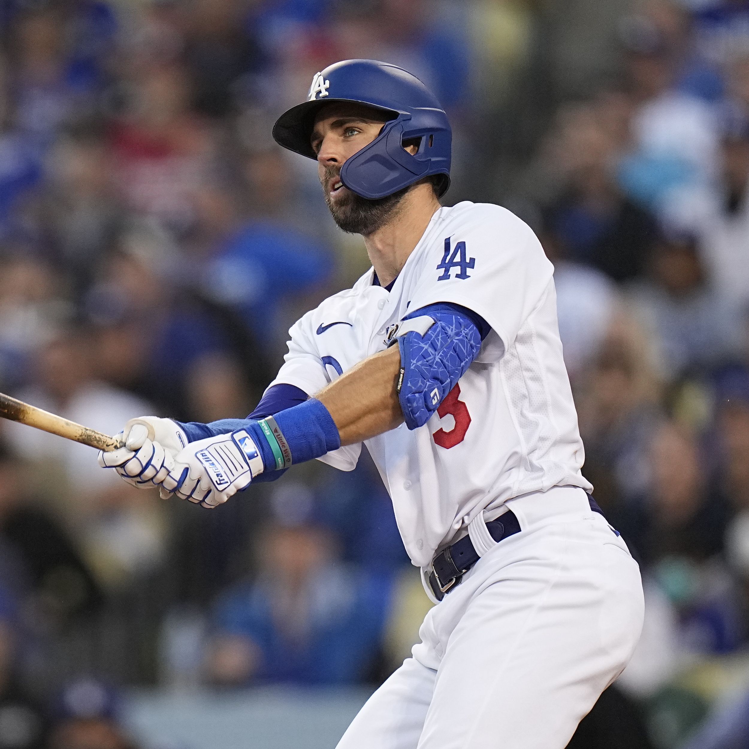 Dodgers activate Chris Taylor from IL prior to Mets series