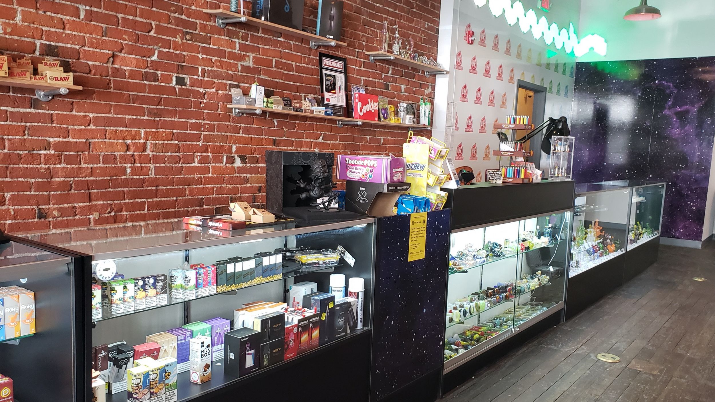 Kung Fu Vapes finds new home downtown