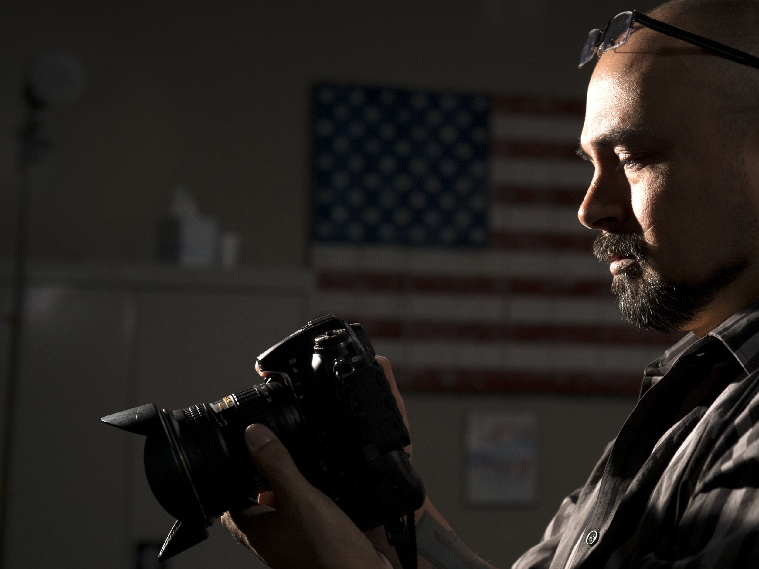 Lightbender Photo Program Helps Veterans Find Way To Recovery Through Camera Lenses The Spokesman Review