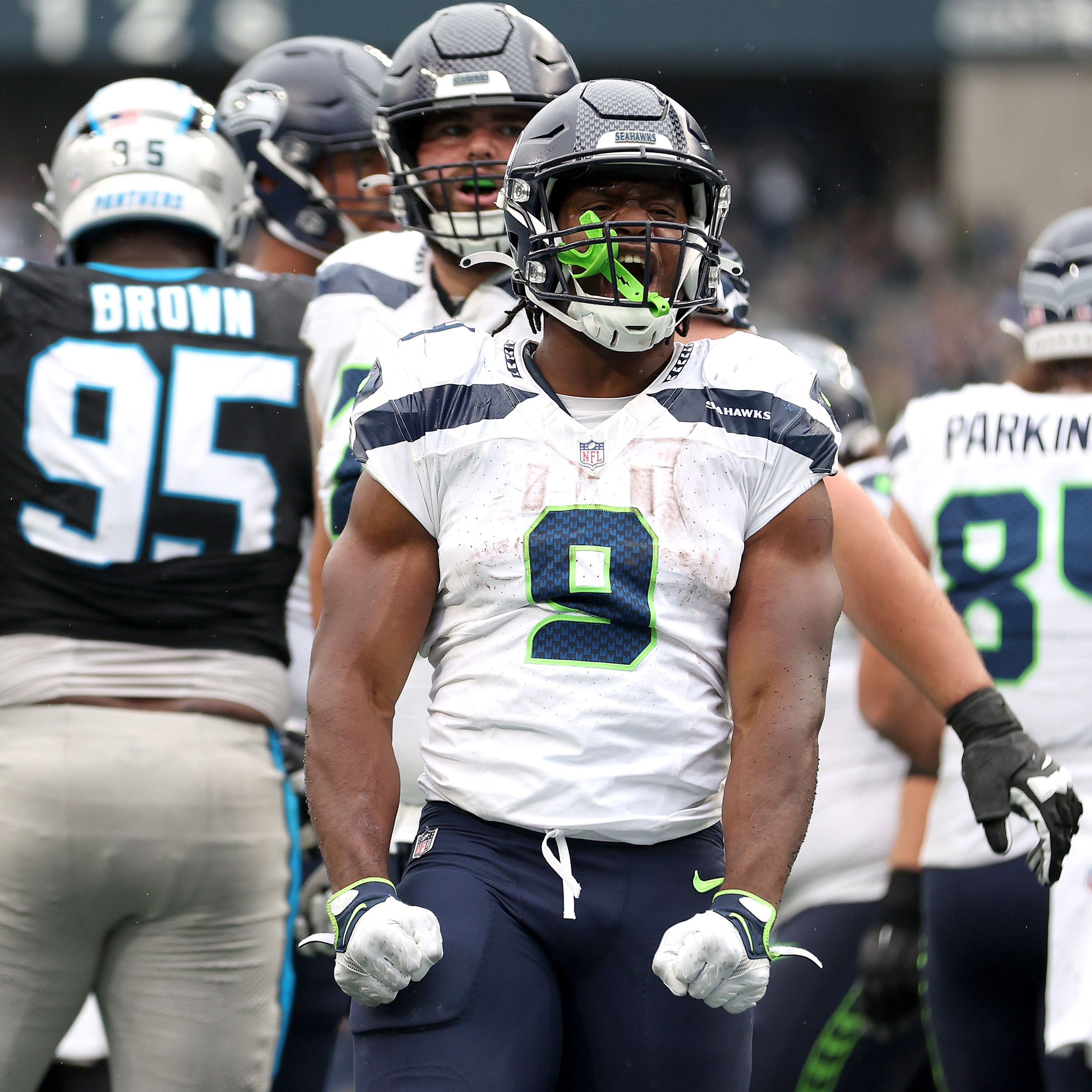 Seahawks begin defining 2-game stretch by hosting Panthers