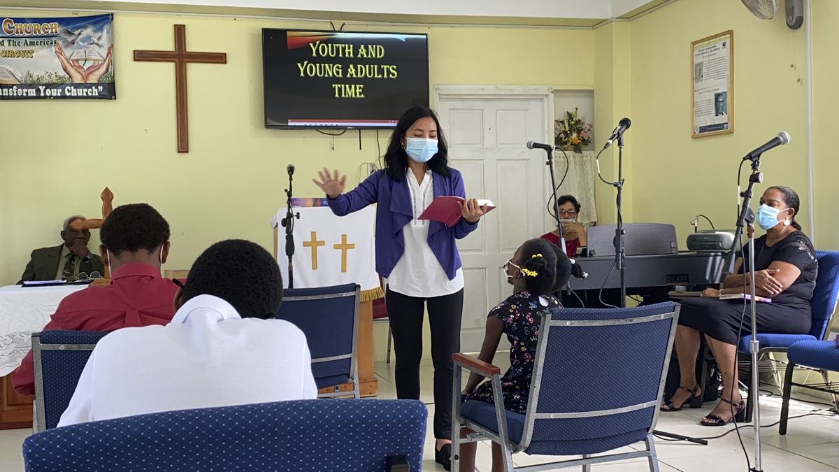 Global Mission Fellow Wingamkamliu Rentta leads youth and young adults in St. Lucia, during her service this year with the Methodist Church in the Caribbean and the Americas.  (HONS)