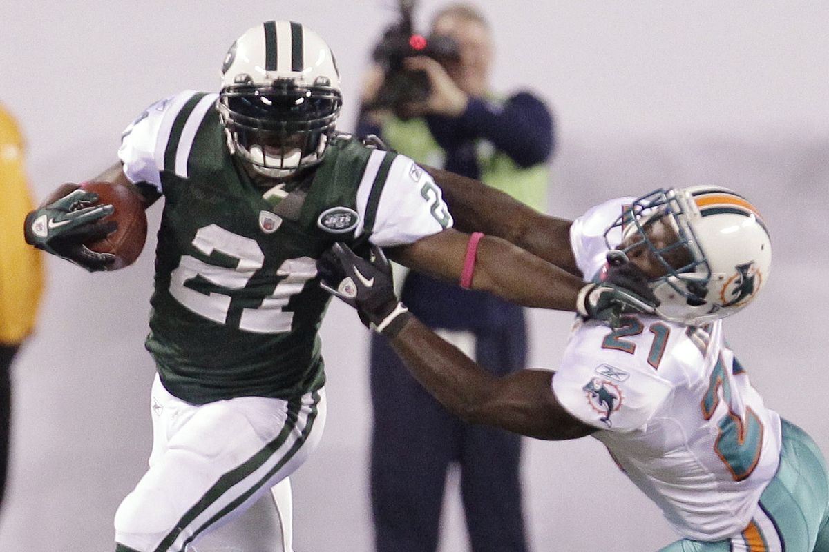 LaDainian Tomlinson says Jets 'starting not to trust' Mark Sanchez