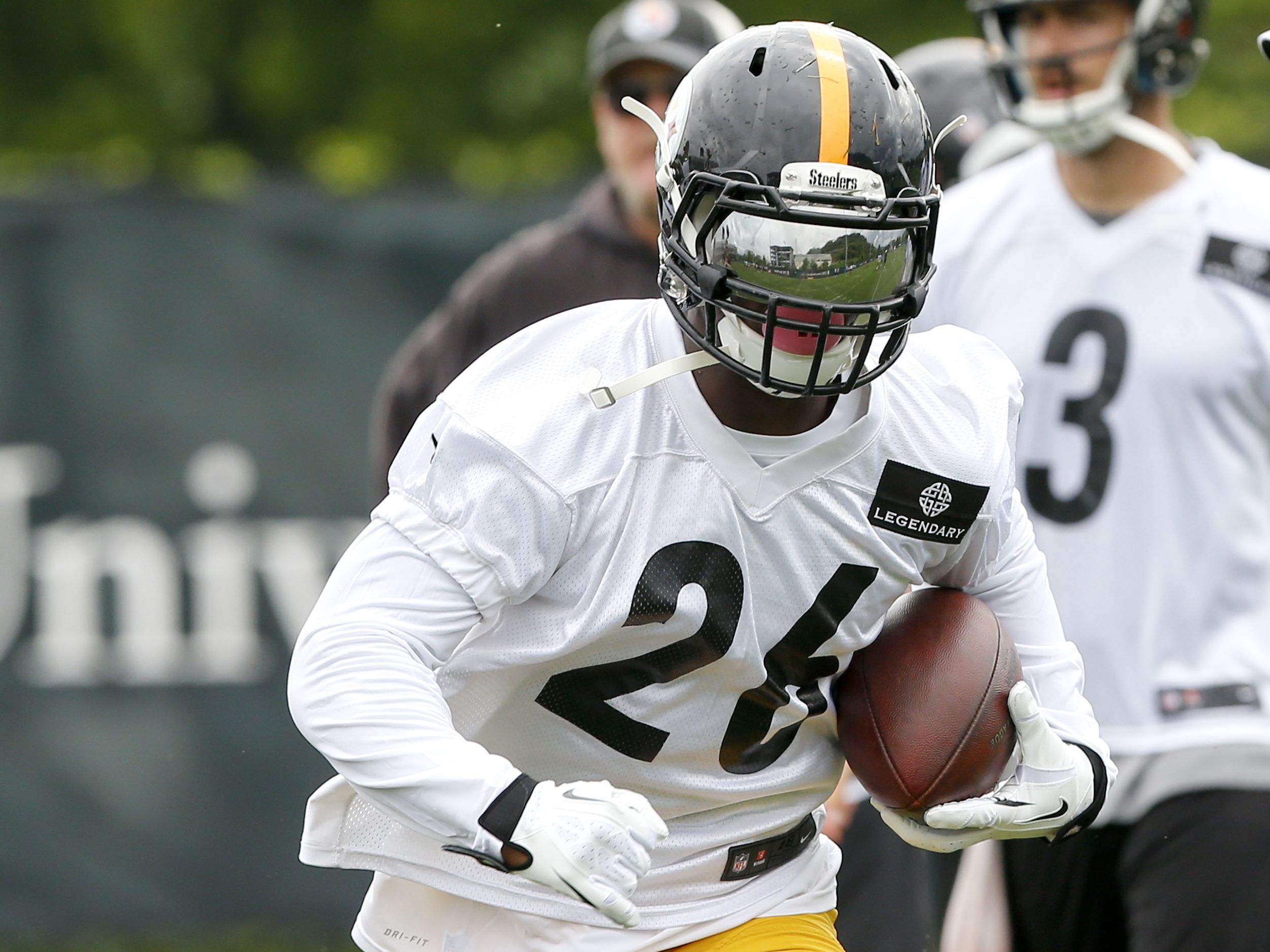 Pittsburgh Steelers: Le'Veon Bell plans to report during Week 7 bye