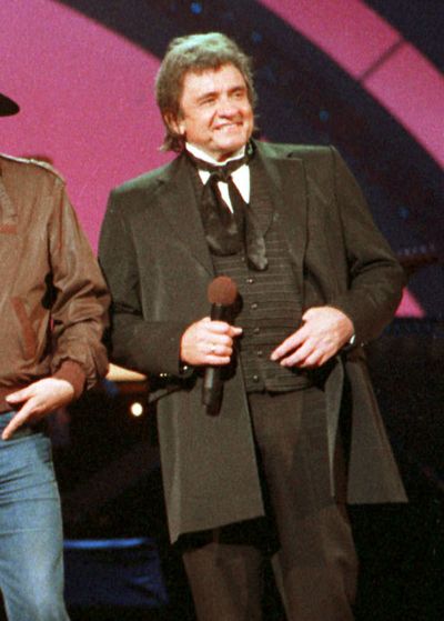 Country music legend Johnny Cash performs in Nashville in October 1985. (Associated Press)