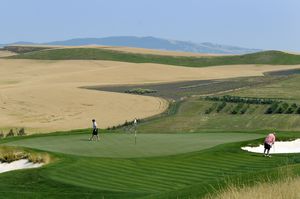 Amazing layout in Pullman takes a sizeable bite out of small golf