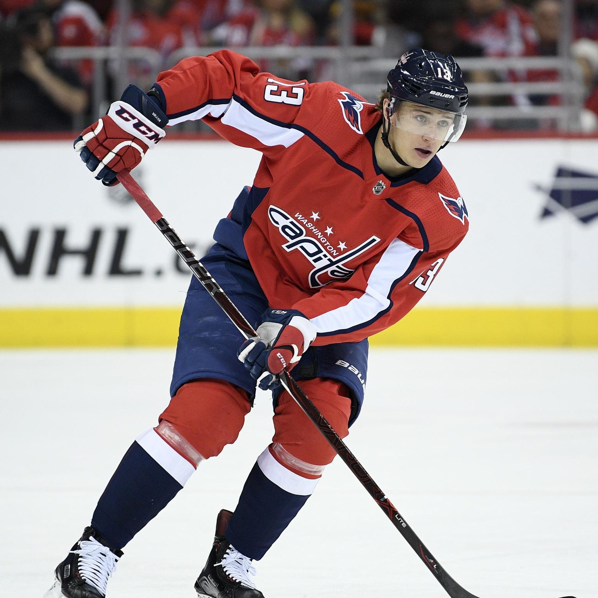 Capitals re-sign winger Jakub Vrana in 2-year deal