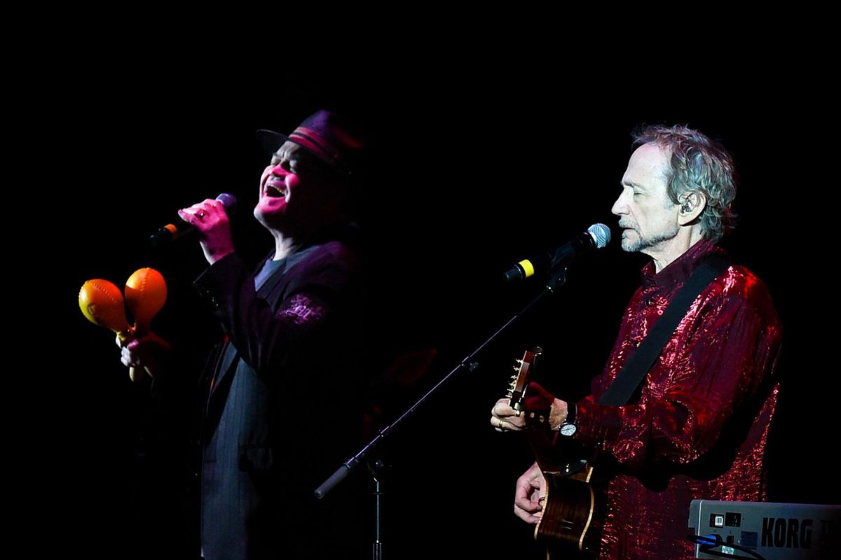 Micky Dolenz and Peter Tork of The Monkees in concert at Eventim Apollo Hammersmith on Sept. 4, 2015 in London. (Goodgroves/Rex Shutterstock / TNS)
