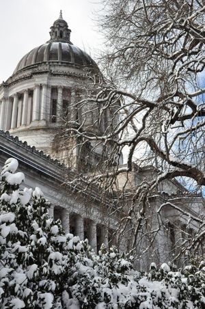 Washington state Capitol Building after a snow storm, Feb. 25, 2011.  (Jim Camden/The Spoksman-Review)
