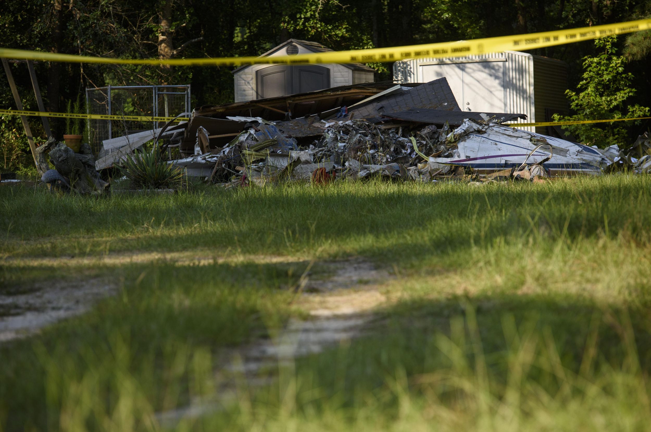 Plane crashes into North Carolina home, killing 2 The SpokesmanReview
