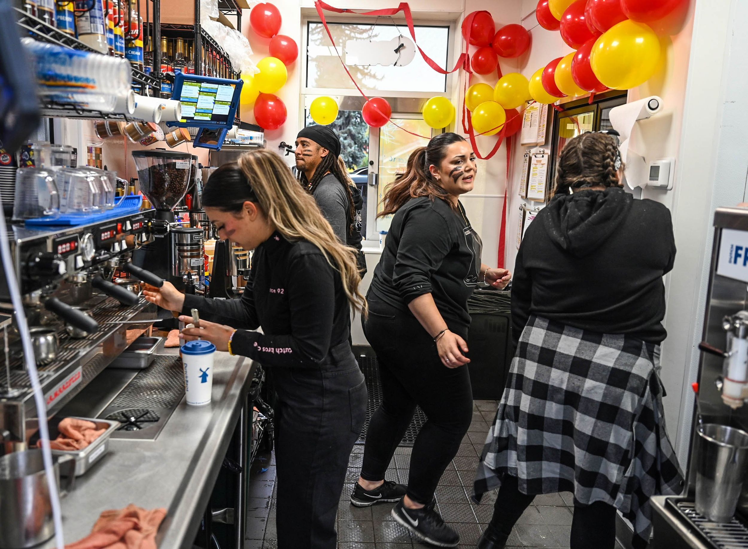 Dutch Bros employees celebrate new milestone 2 years after severe crash