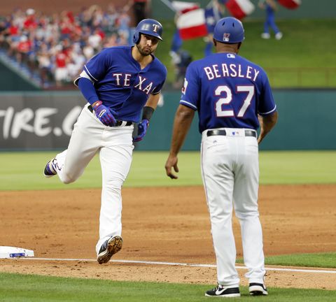 Gallo, Chirinos each homer twice as Rangers top Royals