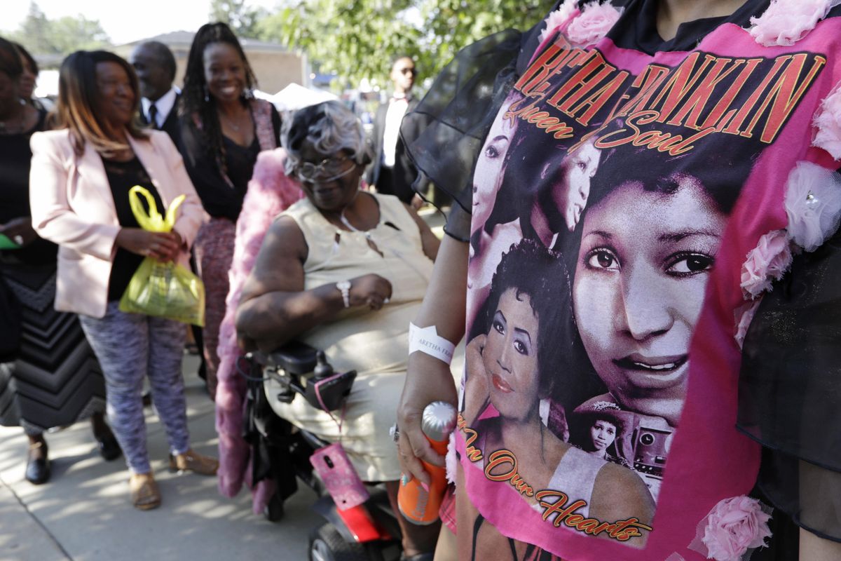 Aretha Franklin's longtime hairdresser talks styling her for her funeral