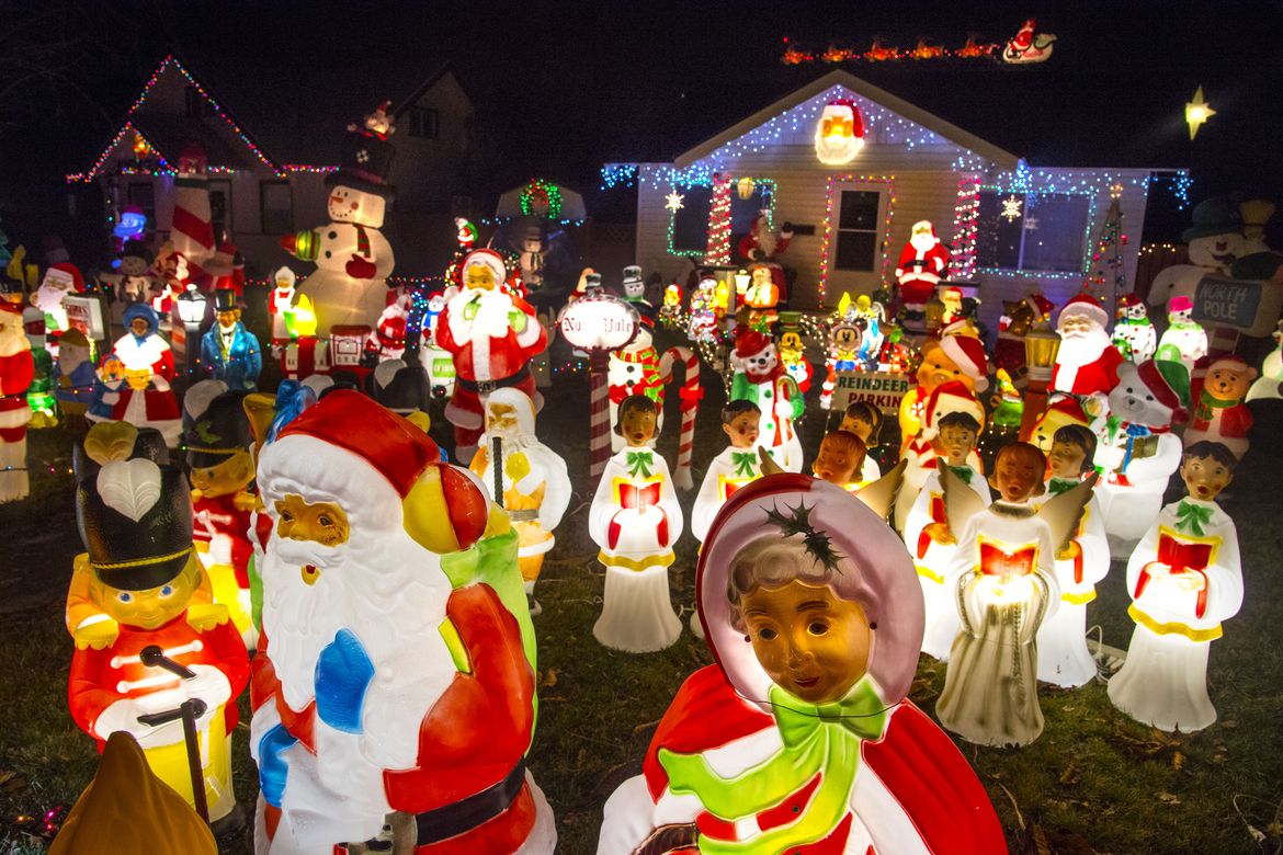 Tell us about your favorite holiday light displays The SpokesmanReview