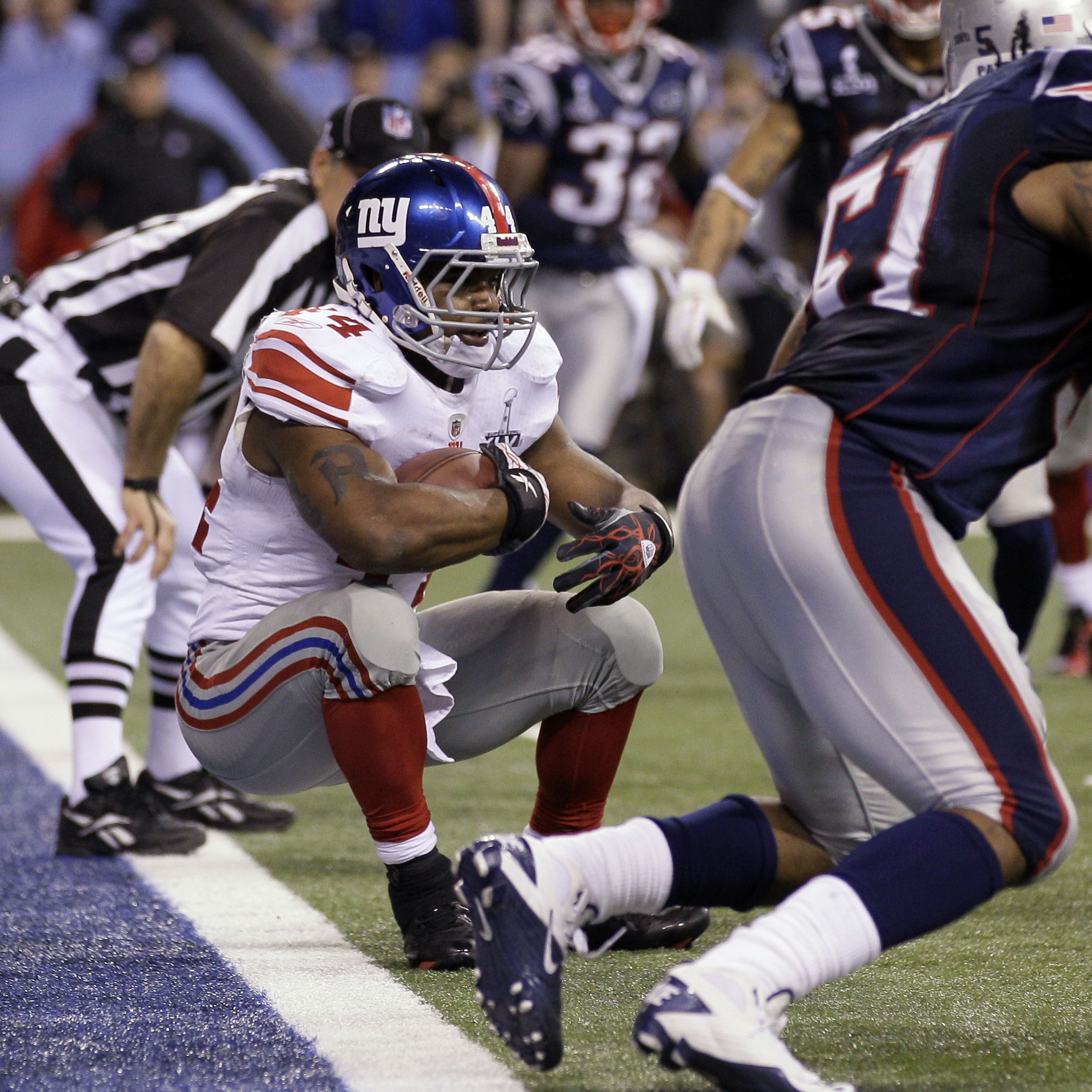 MVP quarterback Eli Manning and wide receiver Mario Manningham help win the Super  Bowl for the New York Giants