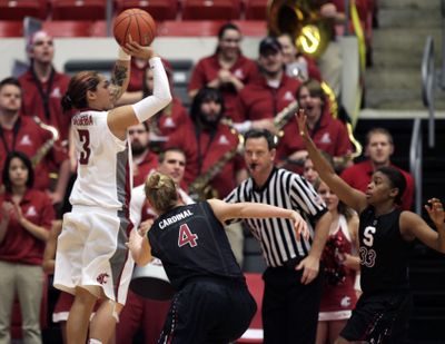 Washington State guard Lia Galdeira (3) led the Cougars in scoring when they faced Stanford on March 2. (Associated Press)