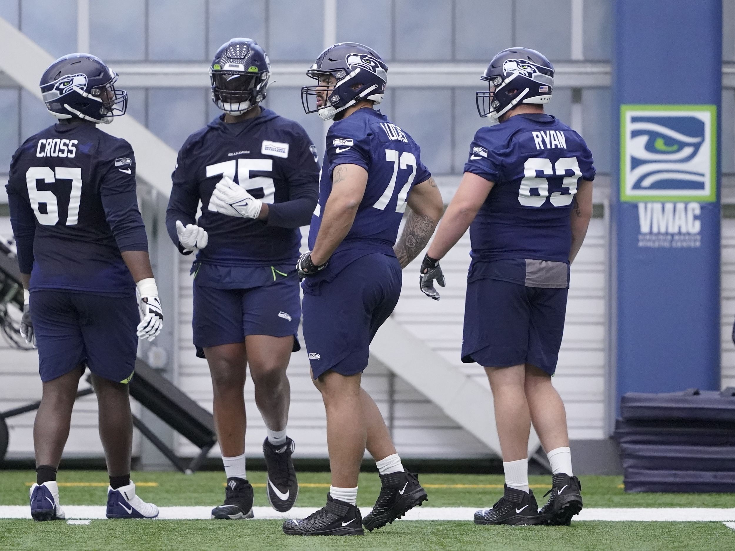 Seahawks get first look at rookies at minicamp, WSU's Abe Lucas to wear No.  72