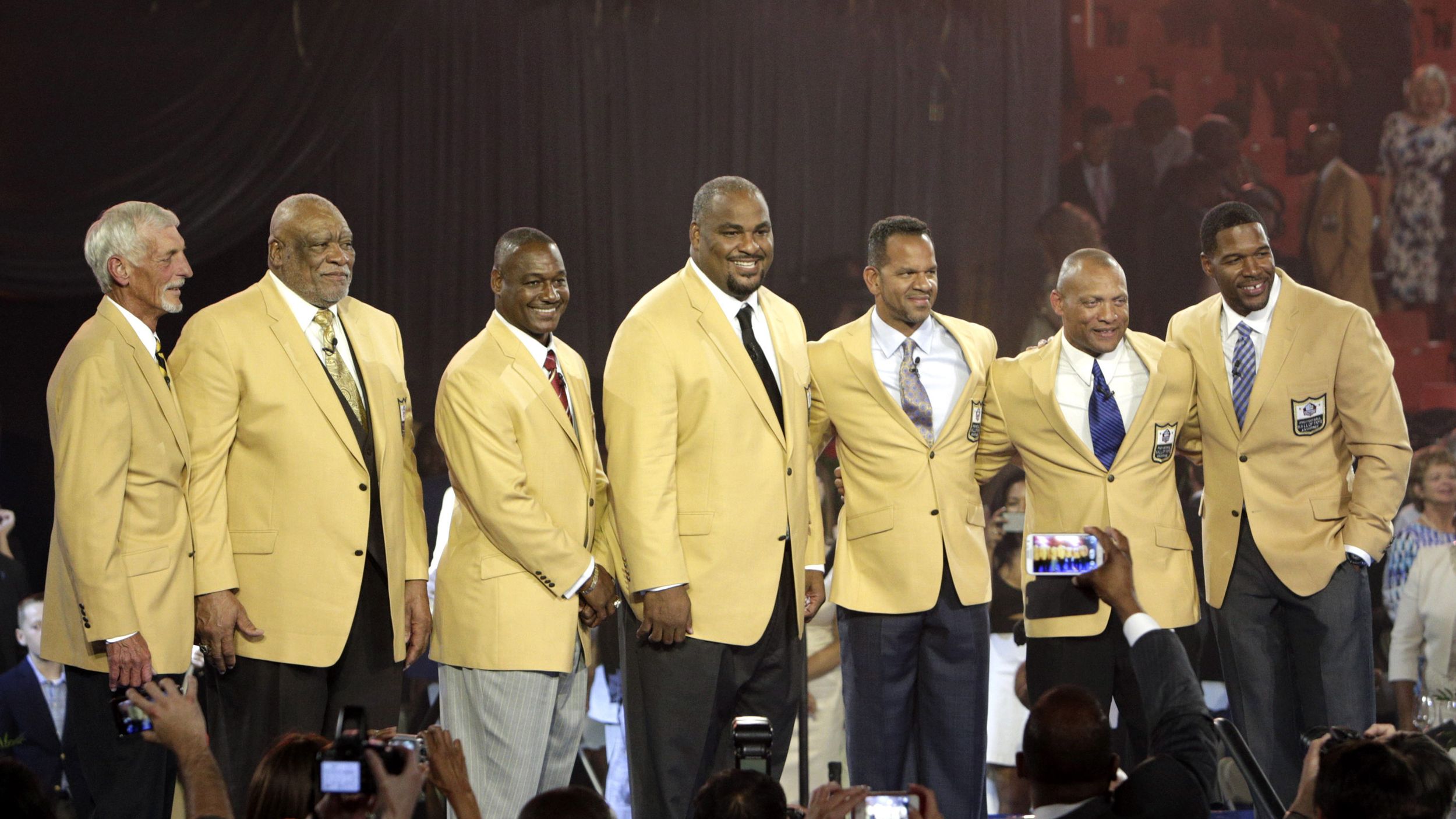 Pro Football Hall of Fame - Walter Jones with 