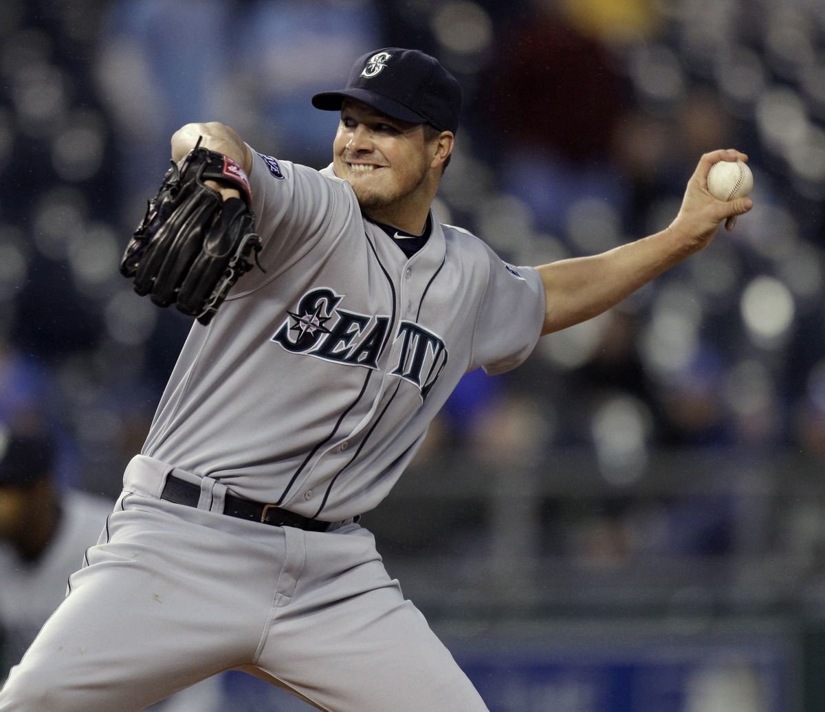 Erik Bedard (0-3) took the loss, giving up five runs and seven hits, while striking out six and walking three in 4 2/3 innings. He gave up two home runs. (Associated Press)