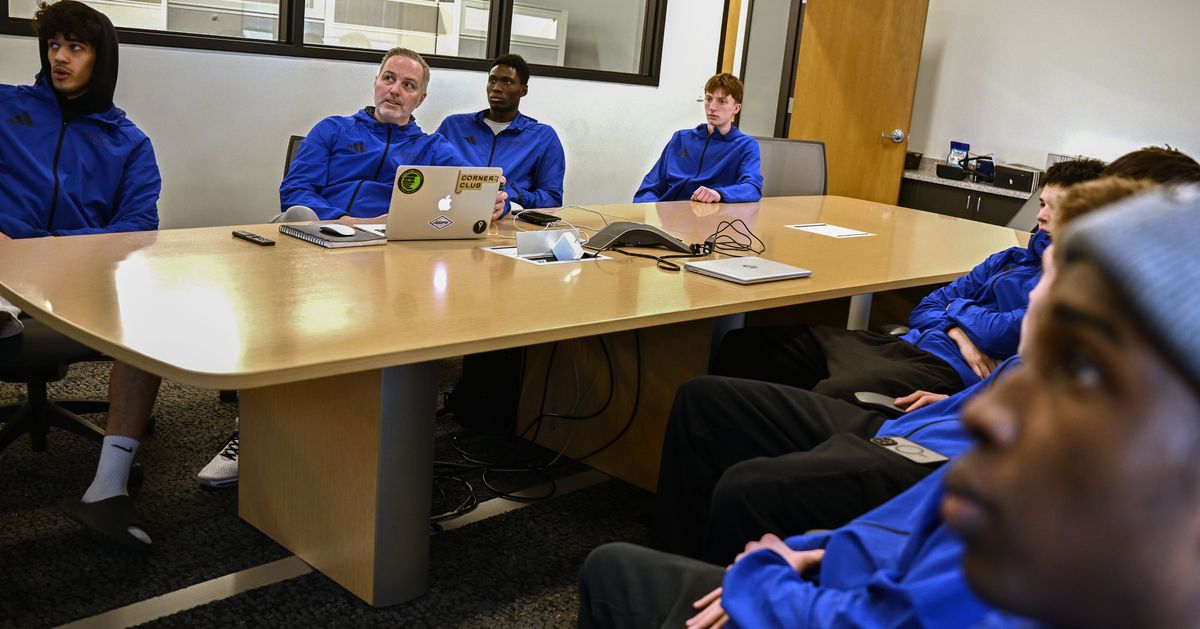 MODE Prep basketball coach Jon Adams talks with his players Thursday at the campus in Liberty Lake. (Kathy Plonka/The Spokesman-Review)