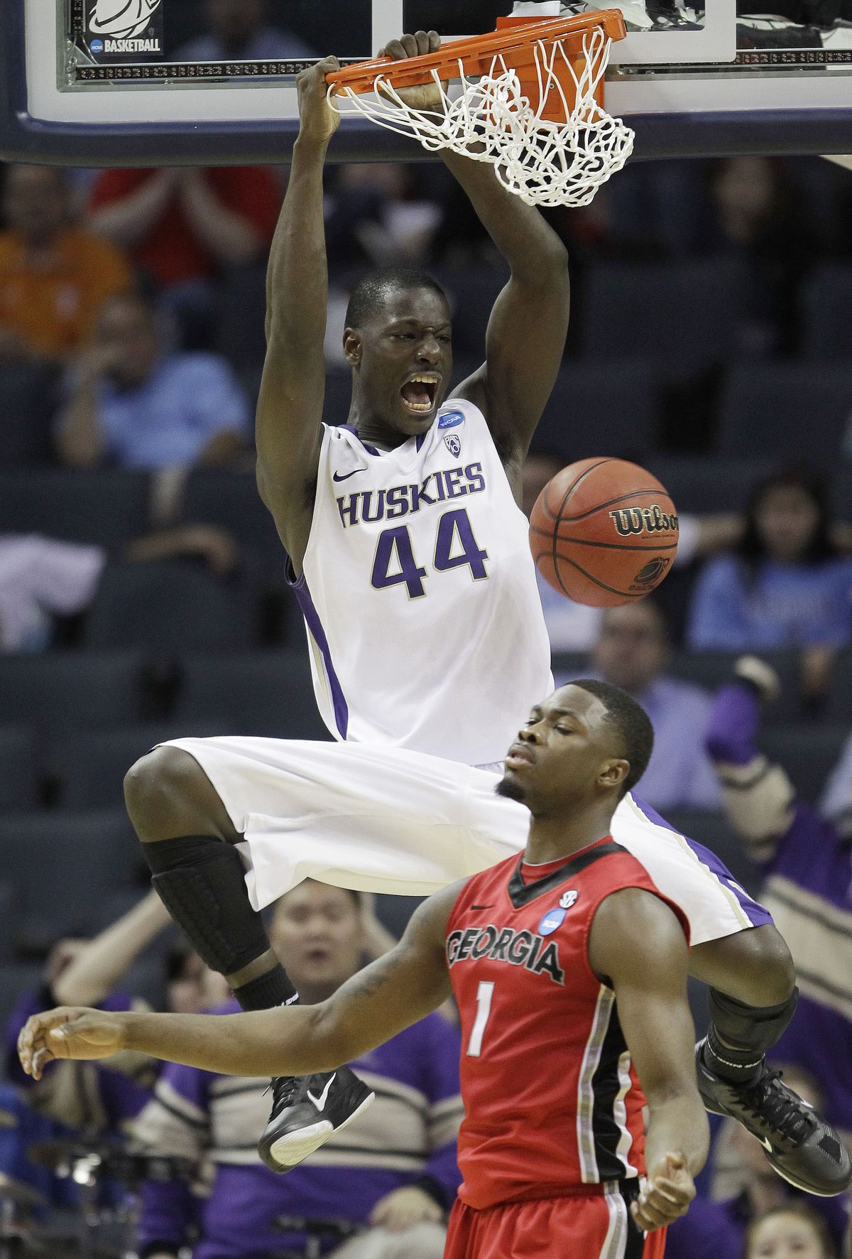The Huskies are hoping that 6-foot-8 Darnell Gant finds a way to operate inside against North Carolina. (Associated Press)
