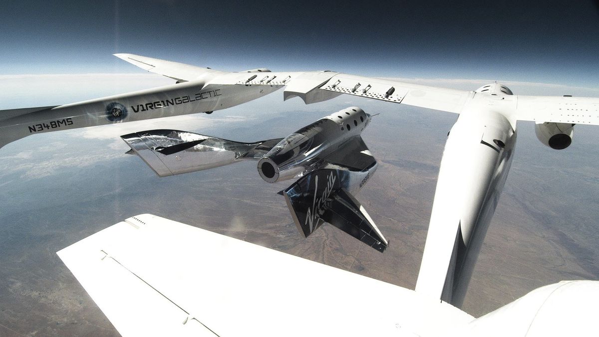 SpaceShipTwo Unity is released from the carrier mothership, VMS Eve, for a second successful glide flight Thursday over Spaceport America in southern New Mexico.  (Virgin Galactic)