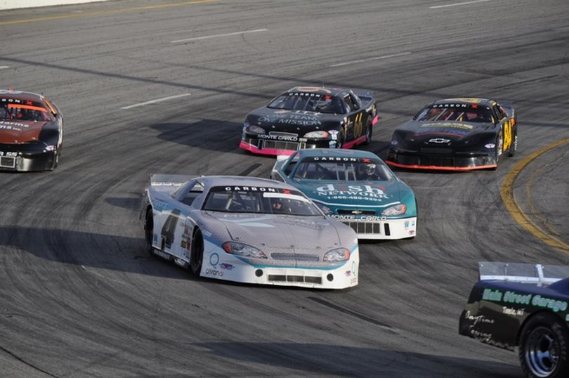 The Rocky Mountain Challenge Series features a 20-car inverted field for its A-Main presentation and pays off drivers based on points earned over the course of the race day. (Photo courtesy of D. Shannon.)