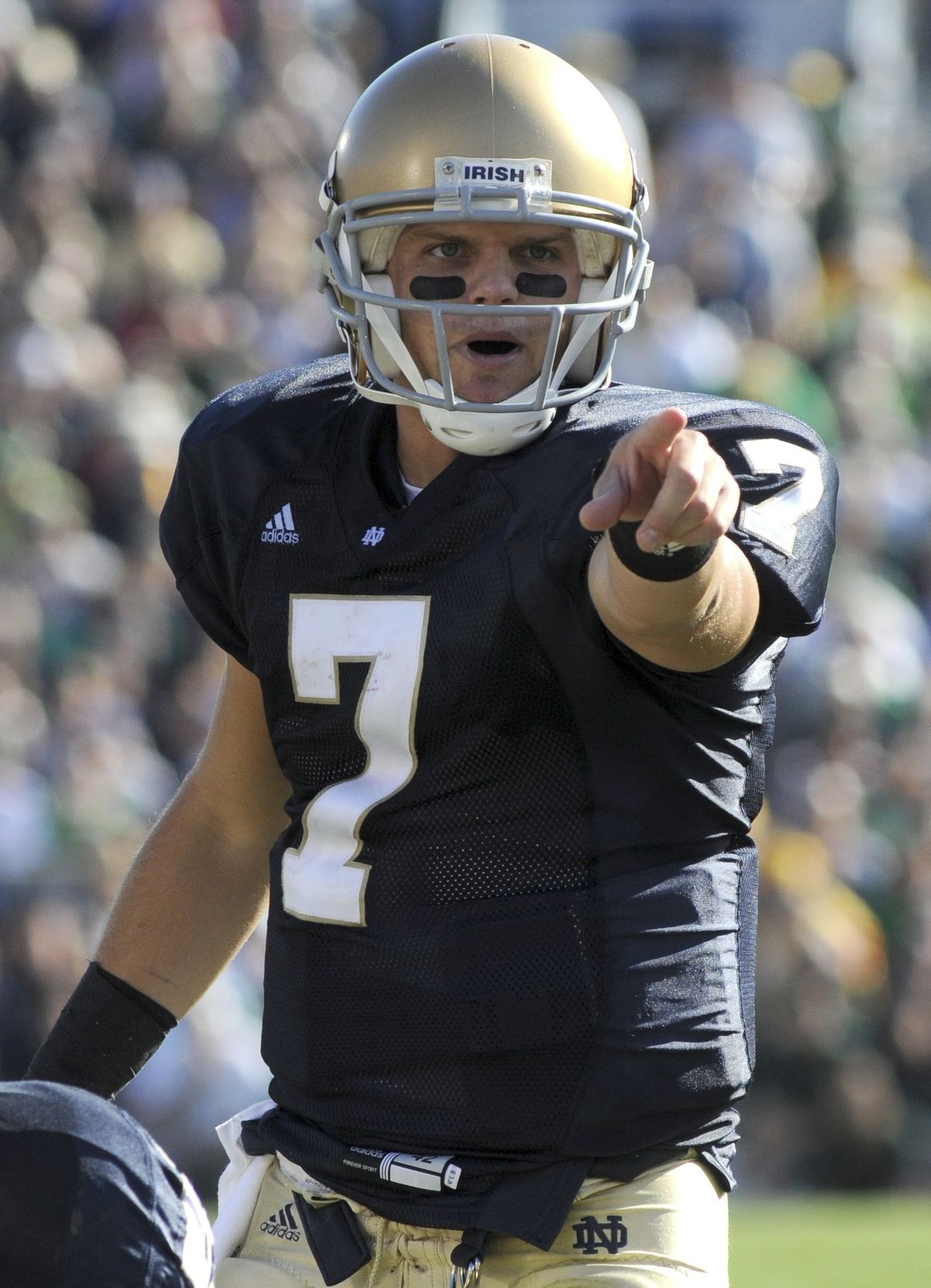 Notre Dame’s Jimmy Clausen has found his direction this season, with 10 TD passes and only one interception.  (Associated Press / The Spokesman-Review)