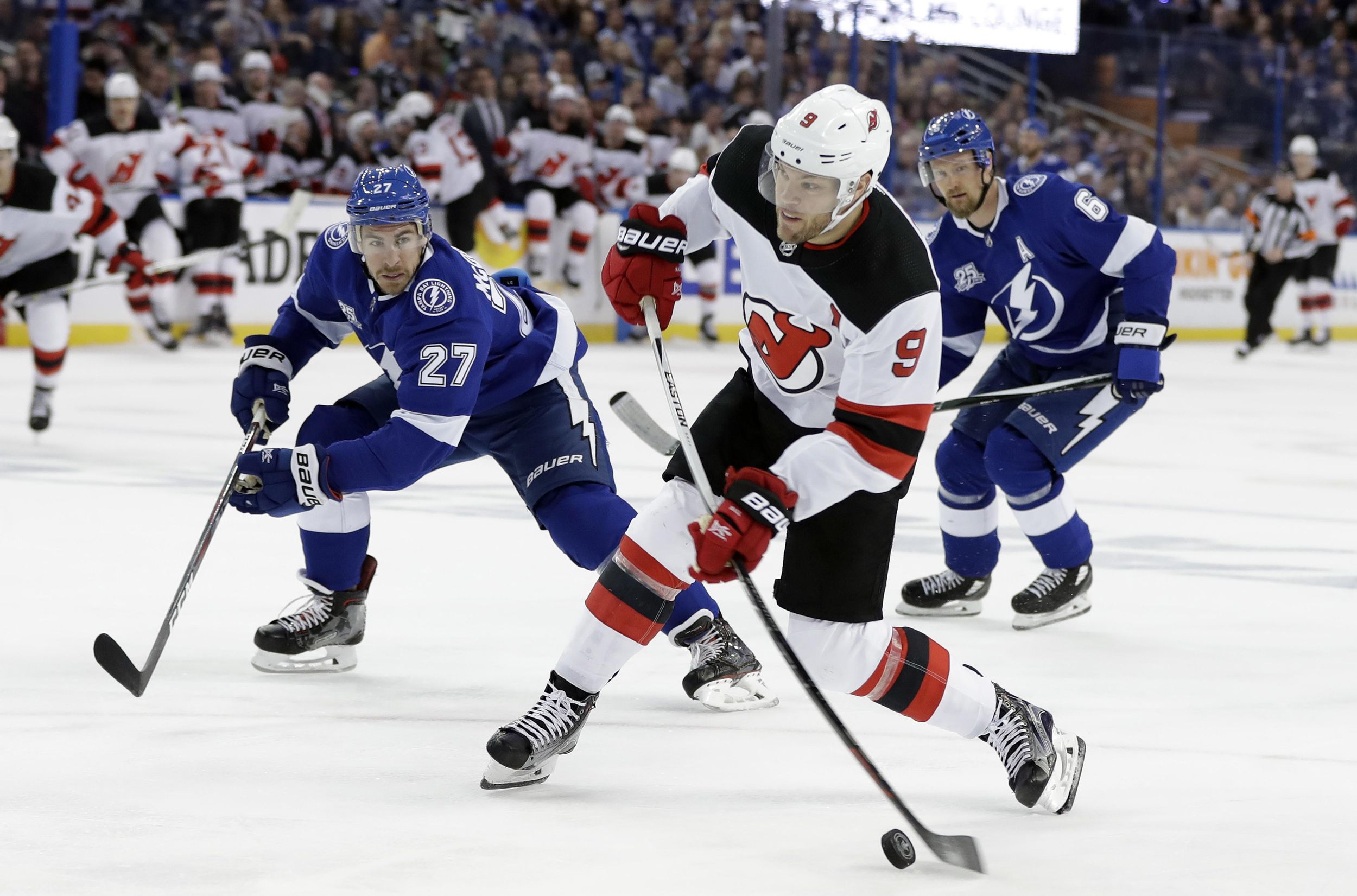 Alex Killorn scores twice, Lightning beat Devils 5-3 in Game 2