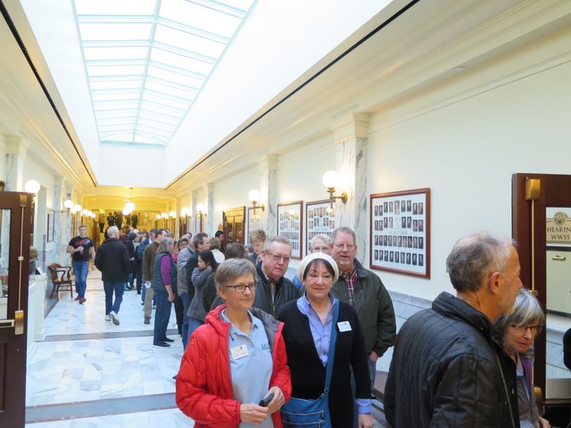 People line up to sign up to testify on SCR 108, a resolution calling for Idaho to petition for a constitutional convention to enact a balanced budget amendment. (Betsy Z. Russell)