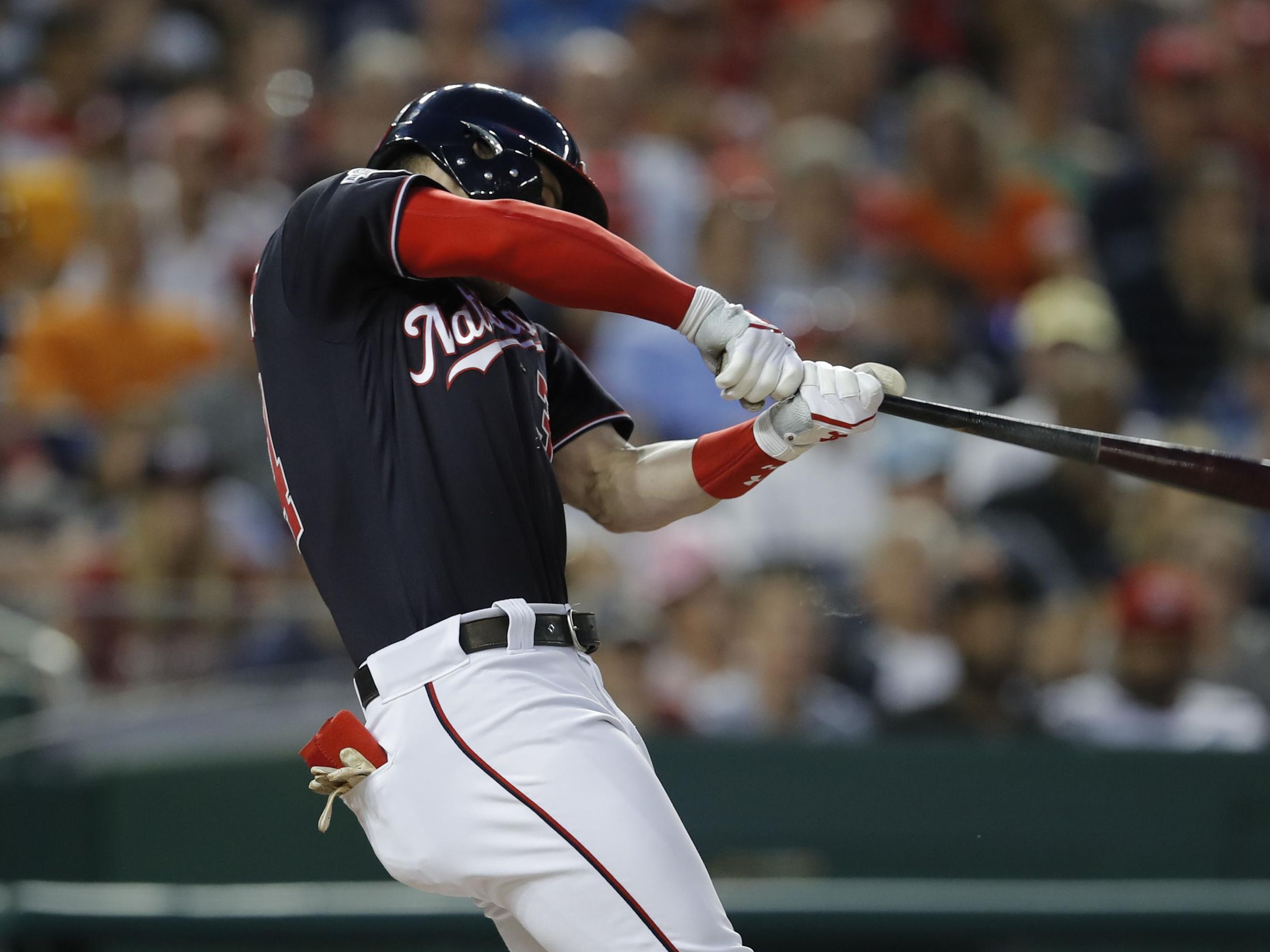 Home Run Derby 2018: Bryce Harper's headband is the true star