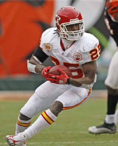 Chiefs’ Jamaal Charles had 259 yards rushing Sunday.  (Associated Press)