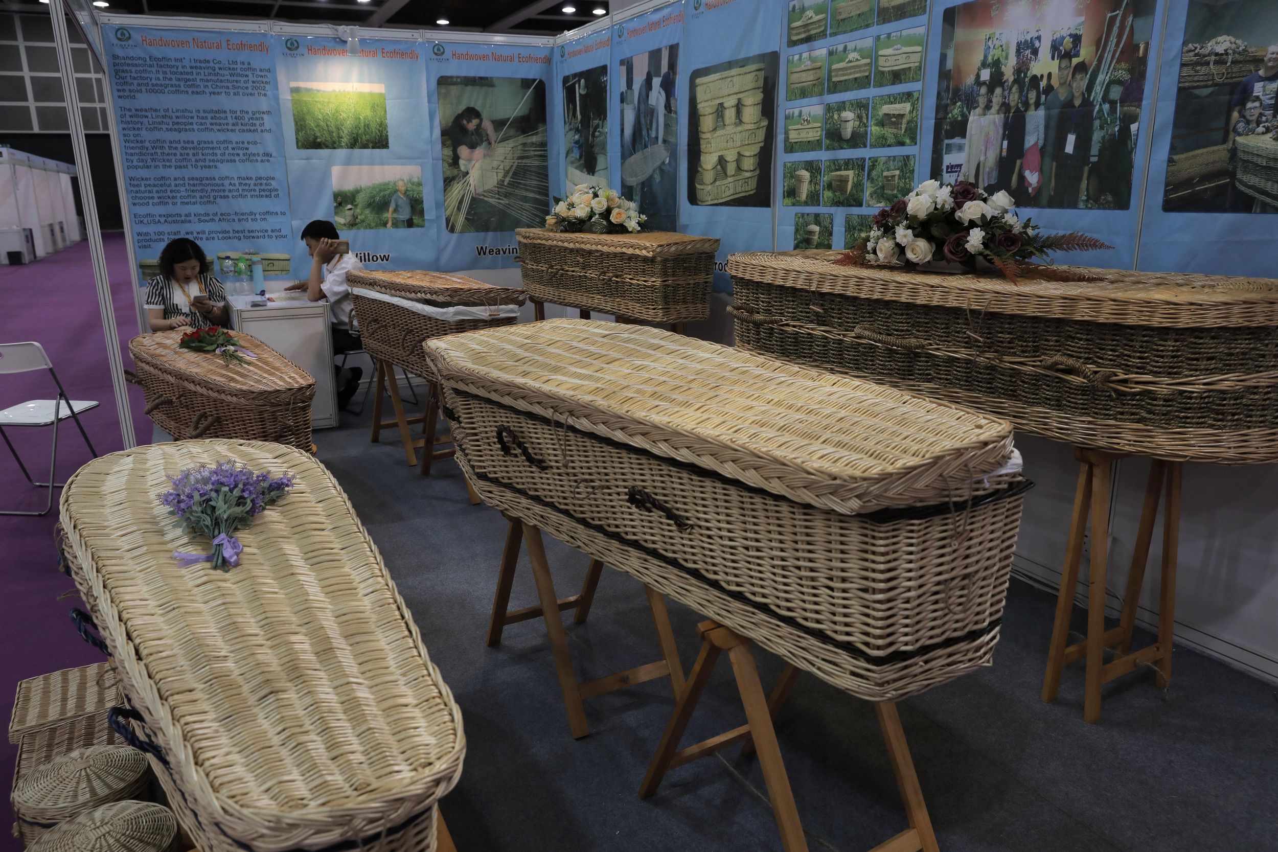 Asian funerals go green, hightech at Hong Kong trade fair The