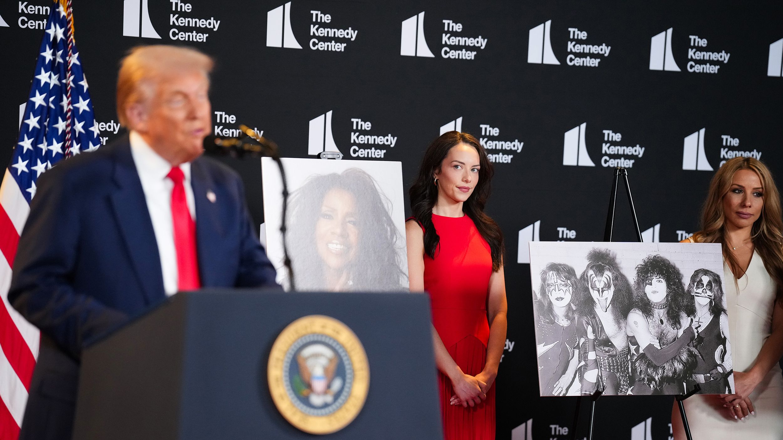 The View's Ana Navarro urges Gloria Gaynor to reject Trump's Kennedy Center  honor