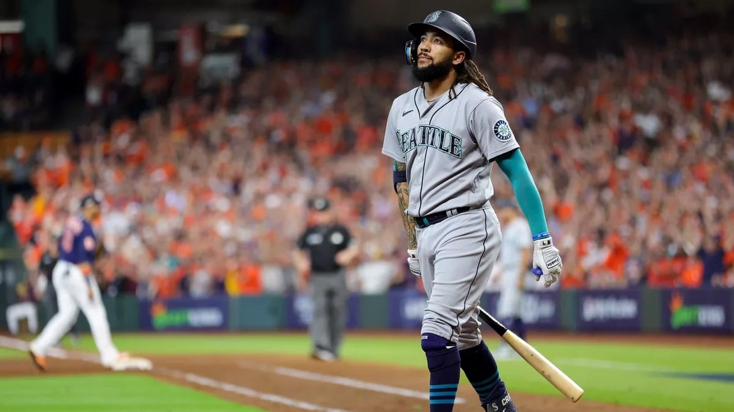 Mariners' J.P. Crawford expected to be ready for opening day after fouling  ball off foot in practice