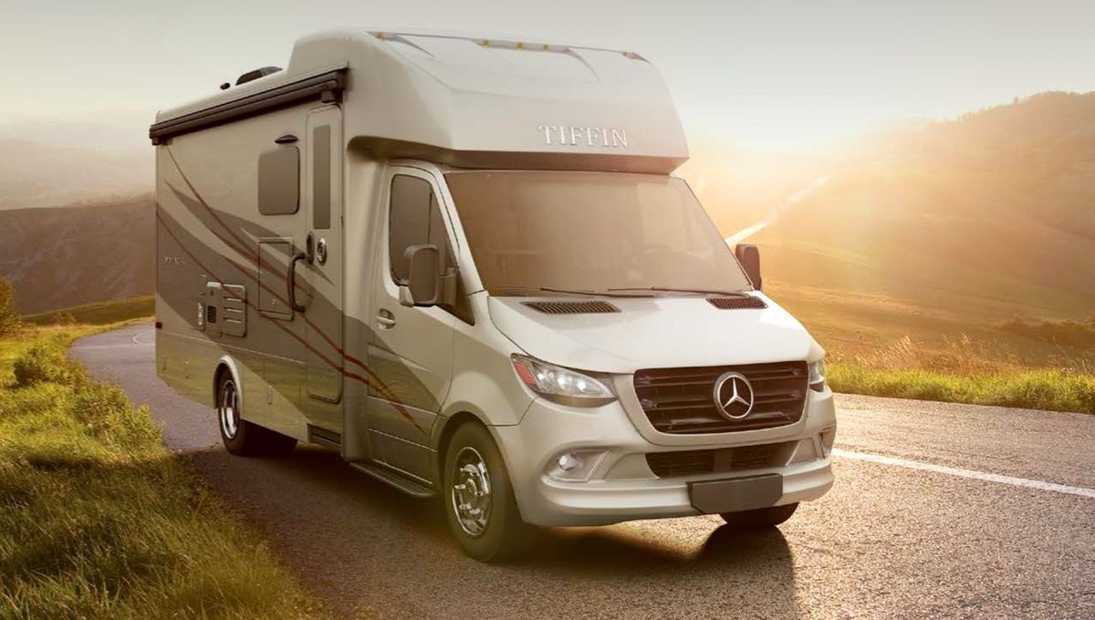 The TiffinWayfarer is one of our RV crushes. (Courtesy Tiffin)