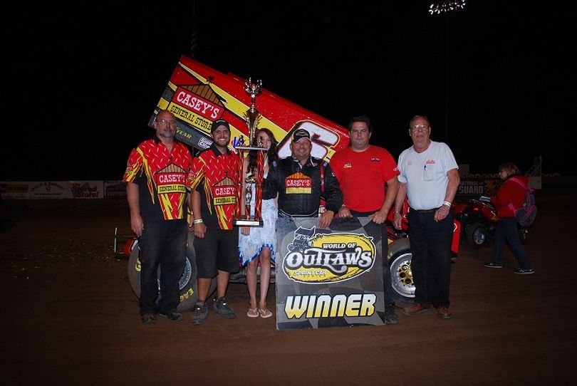 Danny Lasoski Wins at Cottage Grove Speedway. (Photo courtesy of Docs Photos)